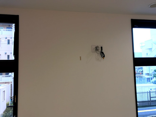 液晶テレビ壁掛け工事 東京都内にて施工