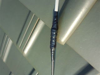 屋根の積雪により重みでアンテナケーブル抜け 施工後