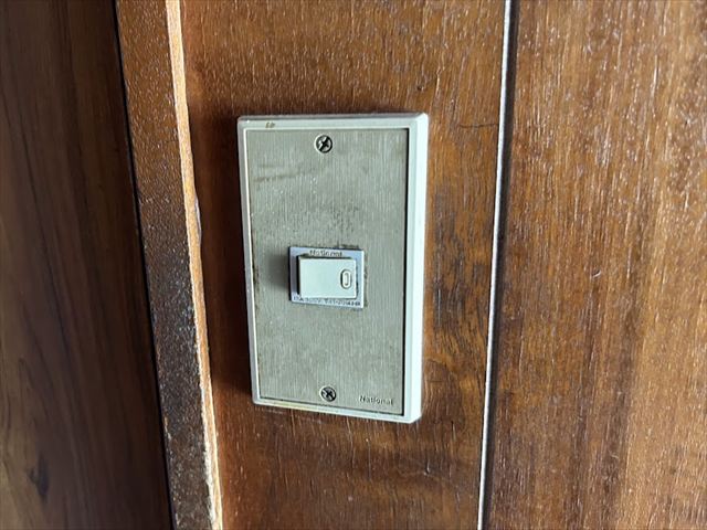 茨城県牛久市 家庭用スイッチ交換工事