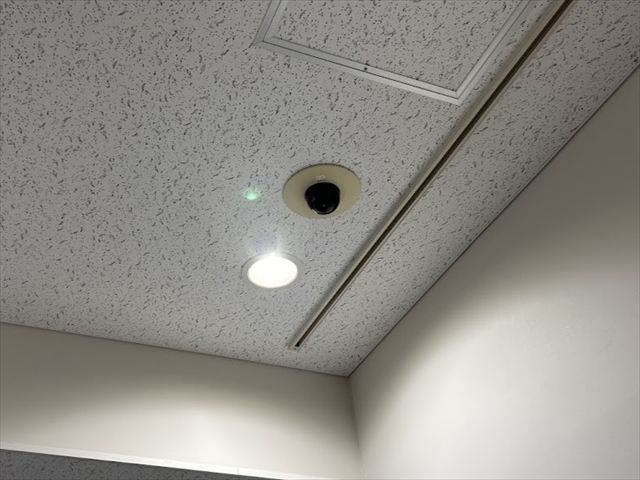 オフィス用防犯カメラ移設工事