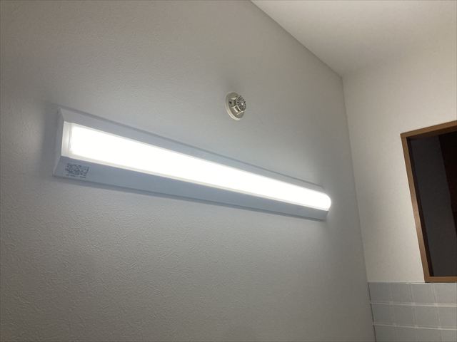 千葉県柏市 キッチン照明交換工事