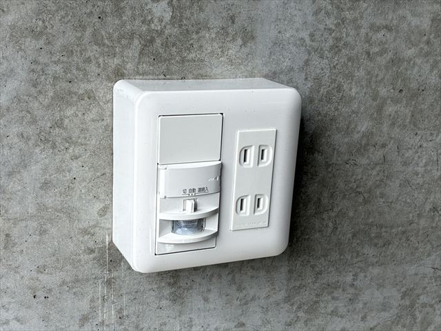 千葉県柏市 家庭用電源引換・コンセント交換工事