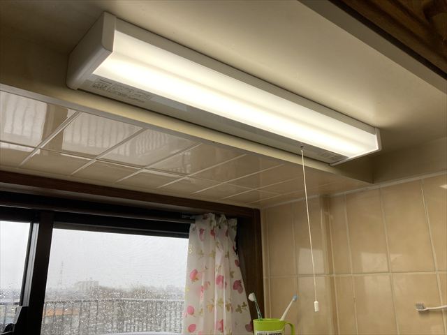 茨城県取手市 家庭用キッチン照明LED化工事