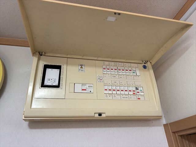 茨城県つくば市 家庭用EVコンセント(電気自動車充電コンセント)交換工事
