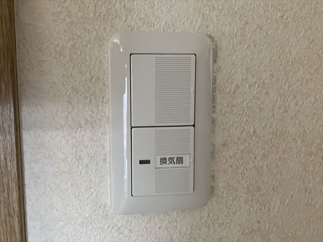 家庭用コンセント・スイッチ交換工事