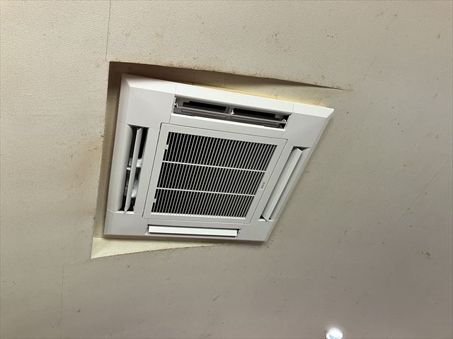 茨城県常総市 家庭用パッケージエアコン交換工事