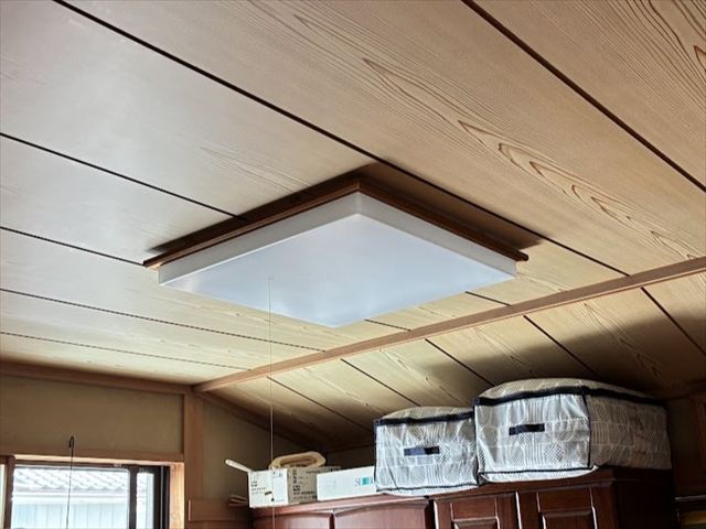 茨城県守谷市 家庭用エアコン交換、分電盤交換、専用回路増設、照明交換工事
