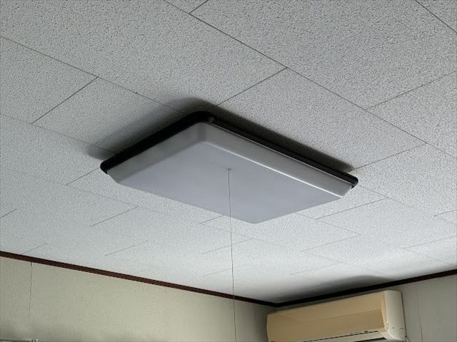 茨城県守谷市 家庭用エアコン交換、分電盤交換、専用回路増設、照明交換工事