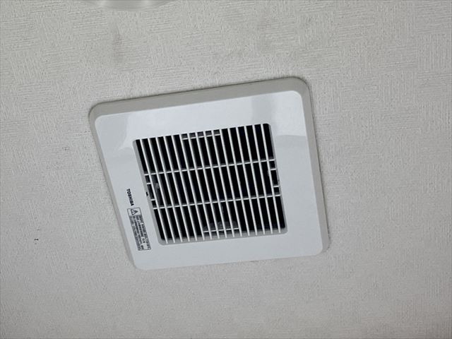 茨城県つくば市 家庭用換気扇交換工事